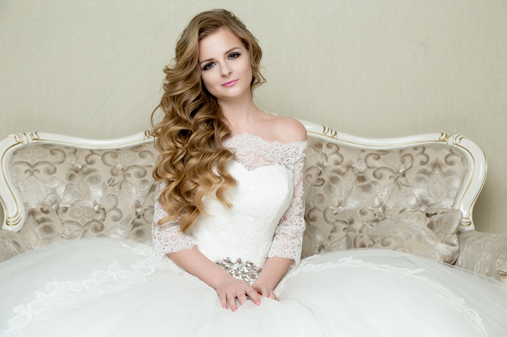 Elegant Hair Solutions: Choosing the Perfect Hair Extensions for Weddings and Proms